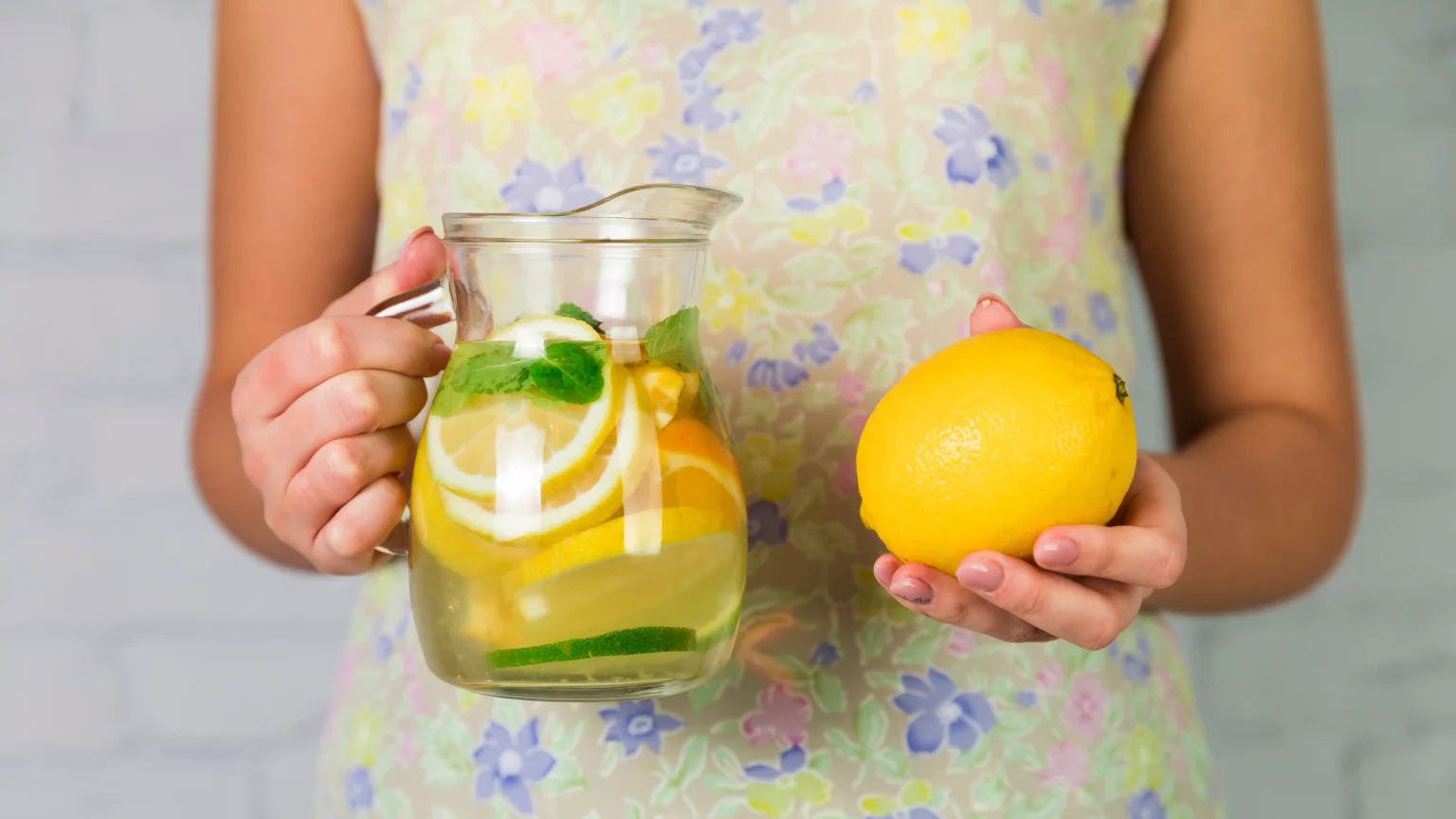 Infused Water Lancarkan Metabolisme, Ini 5 Manfaatnya