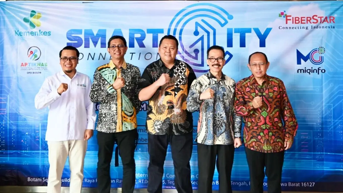 Sarjana IKM Hadapi Kesenjangan Akses Kesehatan Digital